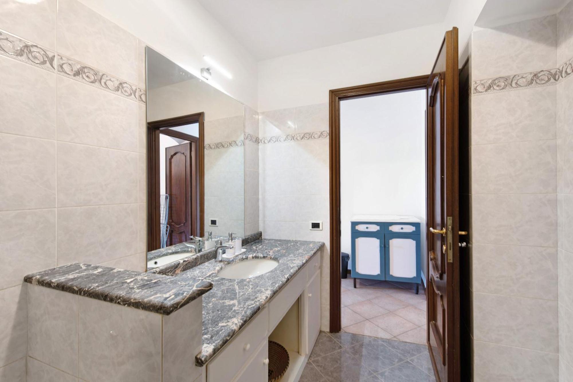 La Finestra Sul Mare Apartment Arenzano Luaran gambar